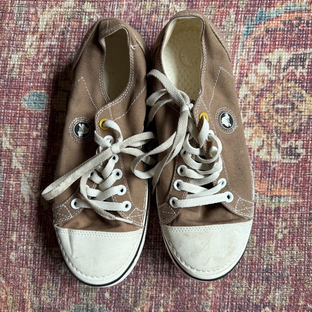 Crocs Tan Brown and White Hover Lace up Canvas Sneakers W9 M11